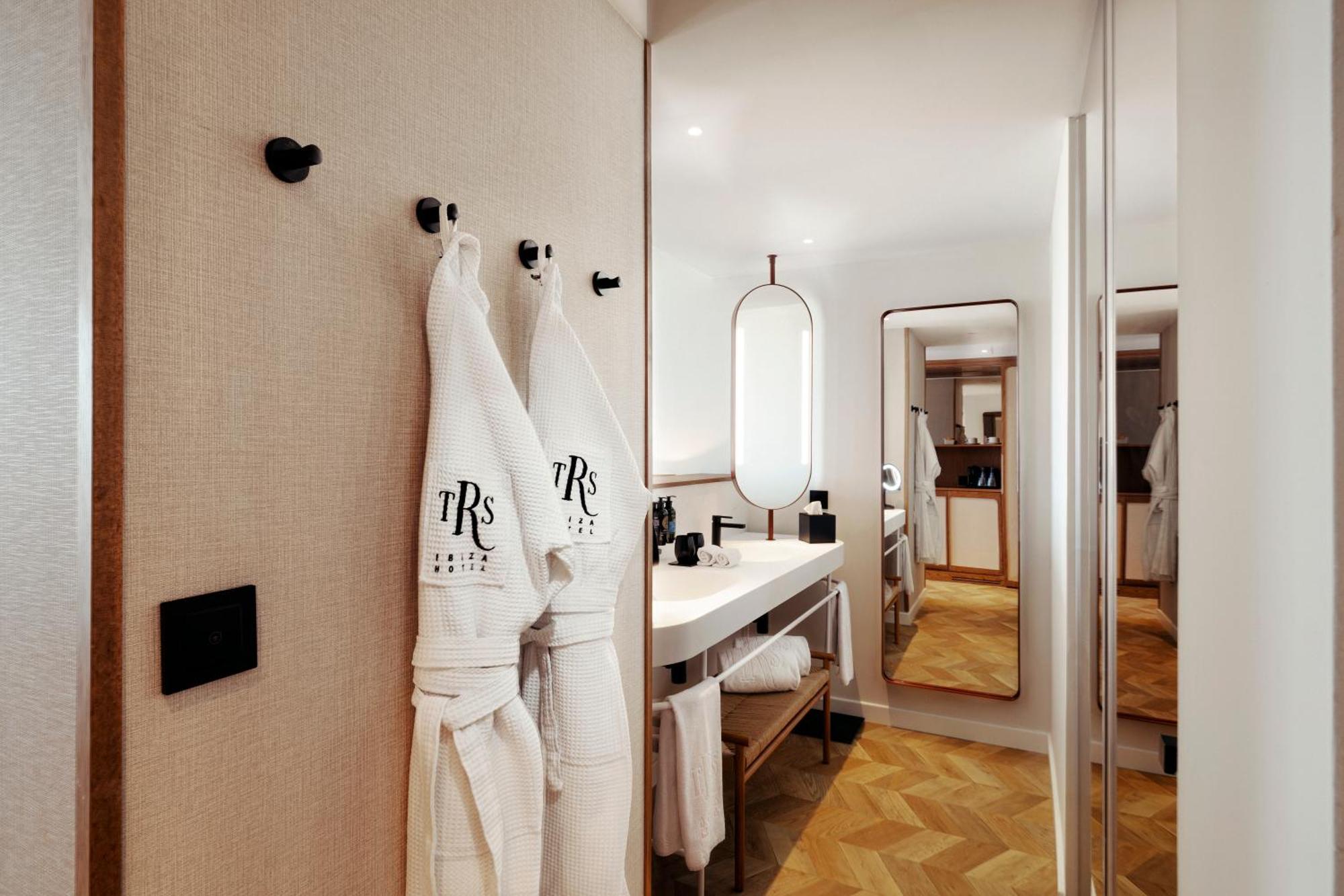 The Signature Level At Trs Ibiza Hotel (Adults Only) San Antonio  Exteriör bild